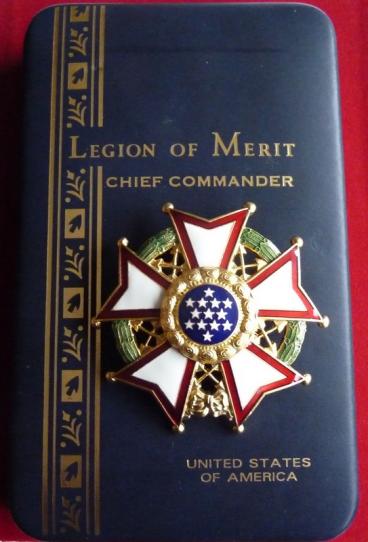 USA Legion of Merit Chief Commander in Presentation case