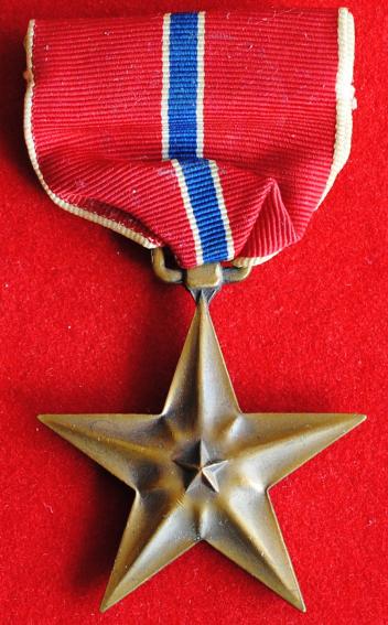 WW2 USA Bronze Star 1944 issue