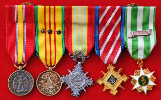 United States Vietnam Miniature Medal Group of 5 Awards 