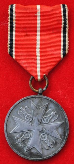 WW2 German Order of the German Eagle Silver Medal without Swords