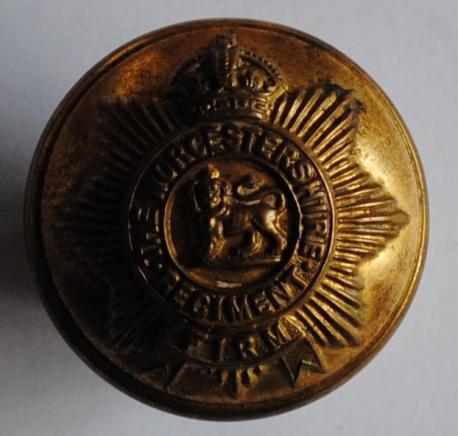 British Army Worcestershire Regiment Brass Button