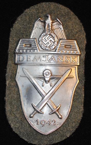 W2 German Demjansk Arm Shield